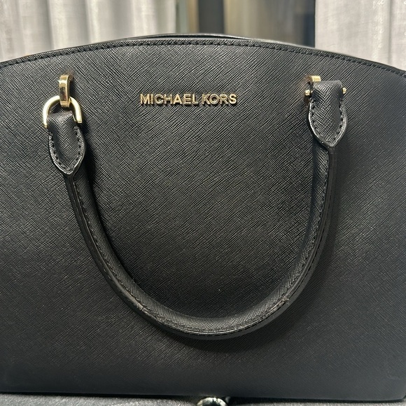 Michael Kors Black Handbag Selma Bag Women’s Black Handbags Satchel Handbags - Picture 5 of 15